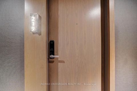 Photo 6 at 219 - 585 Bloor Street E, North St. James Town, Toronto