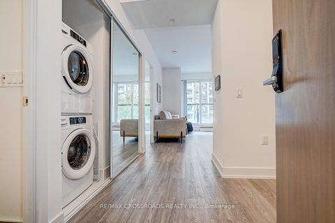 Photo 8 at 219 - 585 Bloor Street E, North St. James Town, Toronto