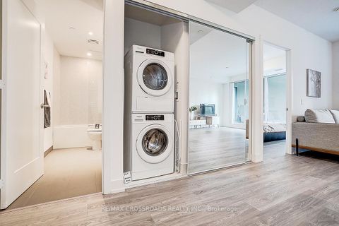 Photo 12 at 219 - 585 Bloor Street E, North St. James Town, Toronto