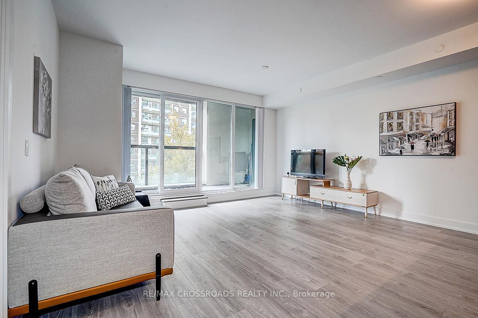 Photo 9 at 219 - 585 Bloor Street E, North St. James Town, Toronto Photo 9 at 219 - 585 Bloor Street E, North St. James Town, Toronto