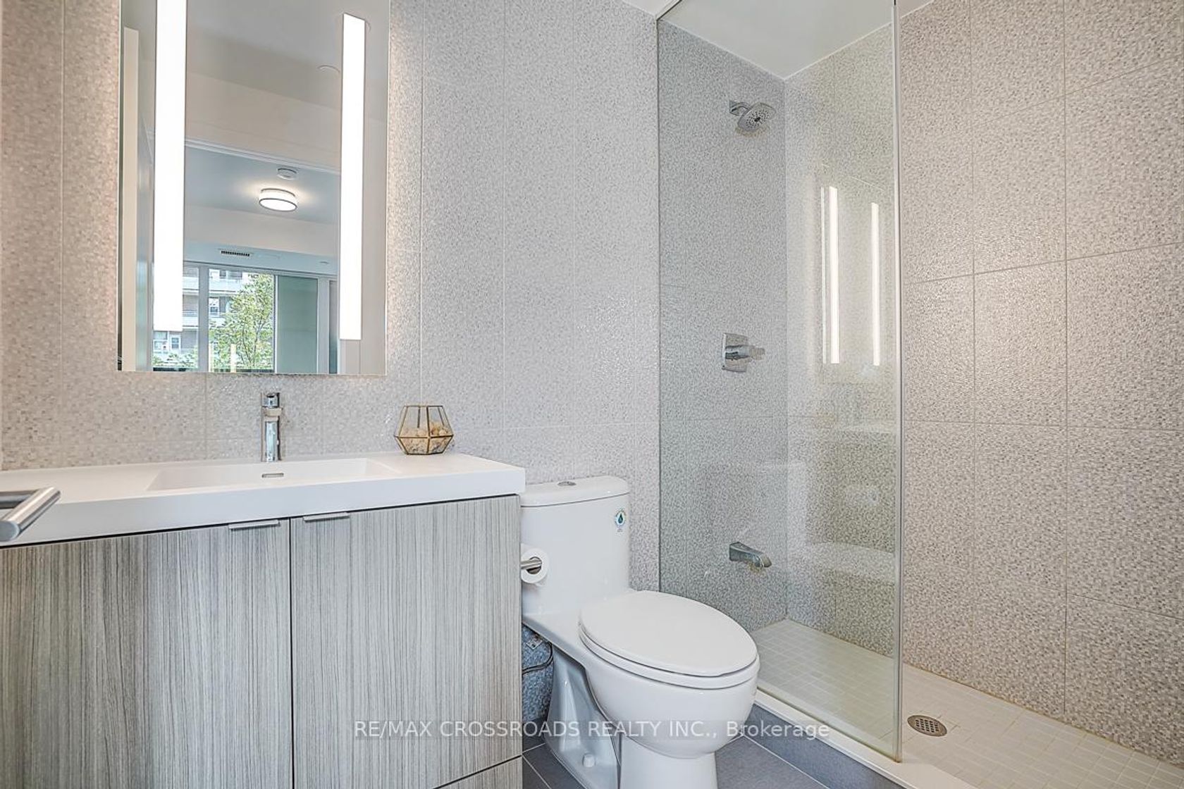 Photo 37 at 219 - 585 Bloor Street E, North St. James Town, Toronto Photo 37 at 219 - 585 Bloor Street E, North St. James Town, Toronto