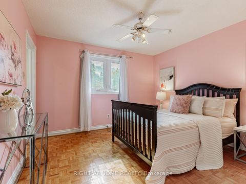 Photo 32 at 10 Rodeo Drive, Yorkhill, Vaughan