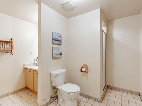 Photo 38 at 10 Rodeo Drive, Yorkhill, Vaughan