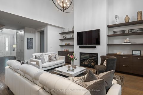 Photo 10 at 231 Cherryhill Road, BR Bronte, Oakville