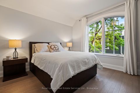 Photo 25 at 231 Cherryhill Road, BR Bronte, Oakville