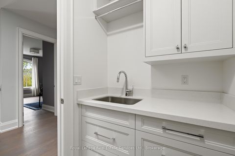 Photo 30 at 231 Cherryhill Road, BR Bronte, Oakville