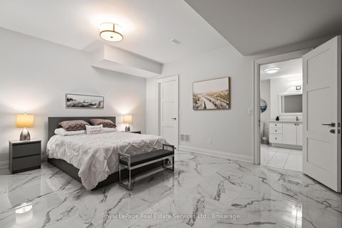 Photo 34 at 231 Cherryhill Road, BR Bronte, Oakville