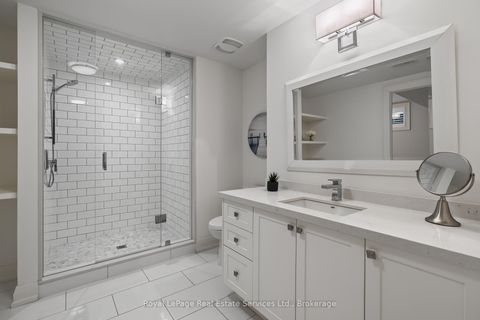 Photo 35 at 231 Cherryhill Road, BR Bronte, Oakville