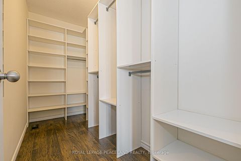 Photo 24 at 10 Pavlova Crescent, Oak Ridges, Richmond Hill Photo 24 at 10 Pavlova Crescent, Oak Ridges, Richmond Hill