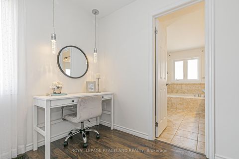 Photo 26 at 10 Pavlova Crescent, Oak Ridges, Richmond Hill