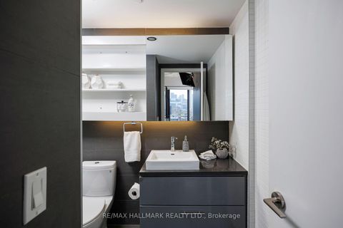 Photo 12 at 1109 - 51 Trolley Crescent, Moss Park, Toronto