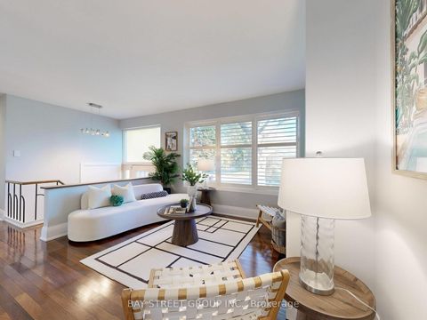 Photo 6 at 8 Overton Crescent, Don Mills, Toronto