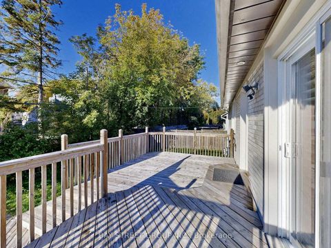 Photo 37 at 8 Overton Crescent, Don Mills, Toronto