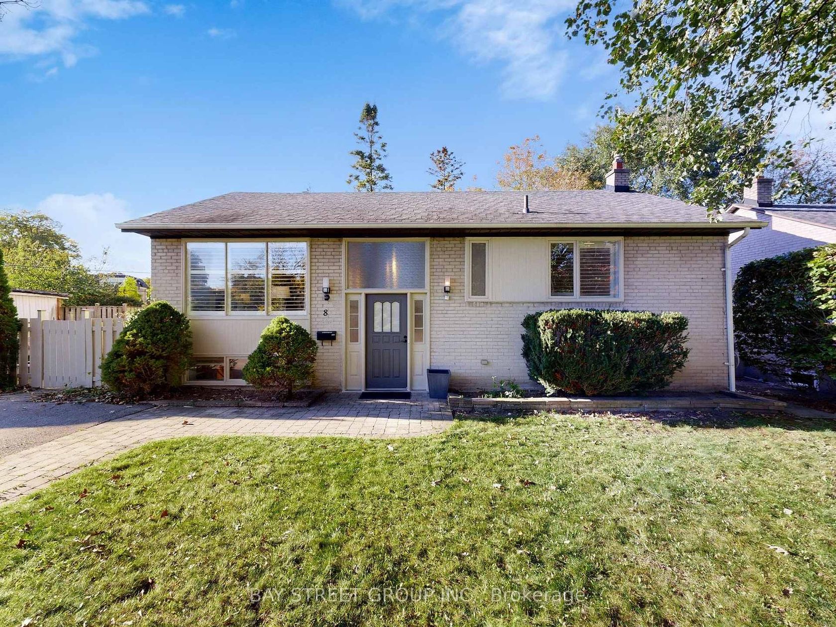 8 Overton Crescent, Don Mills, Toronto 