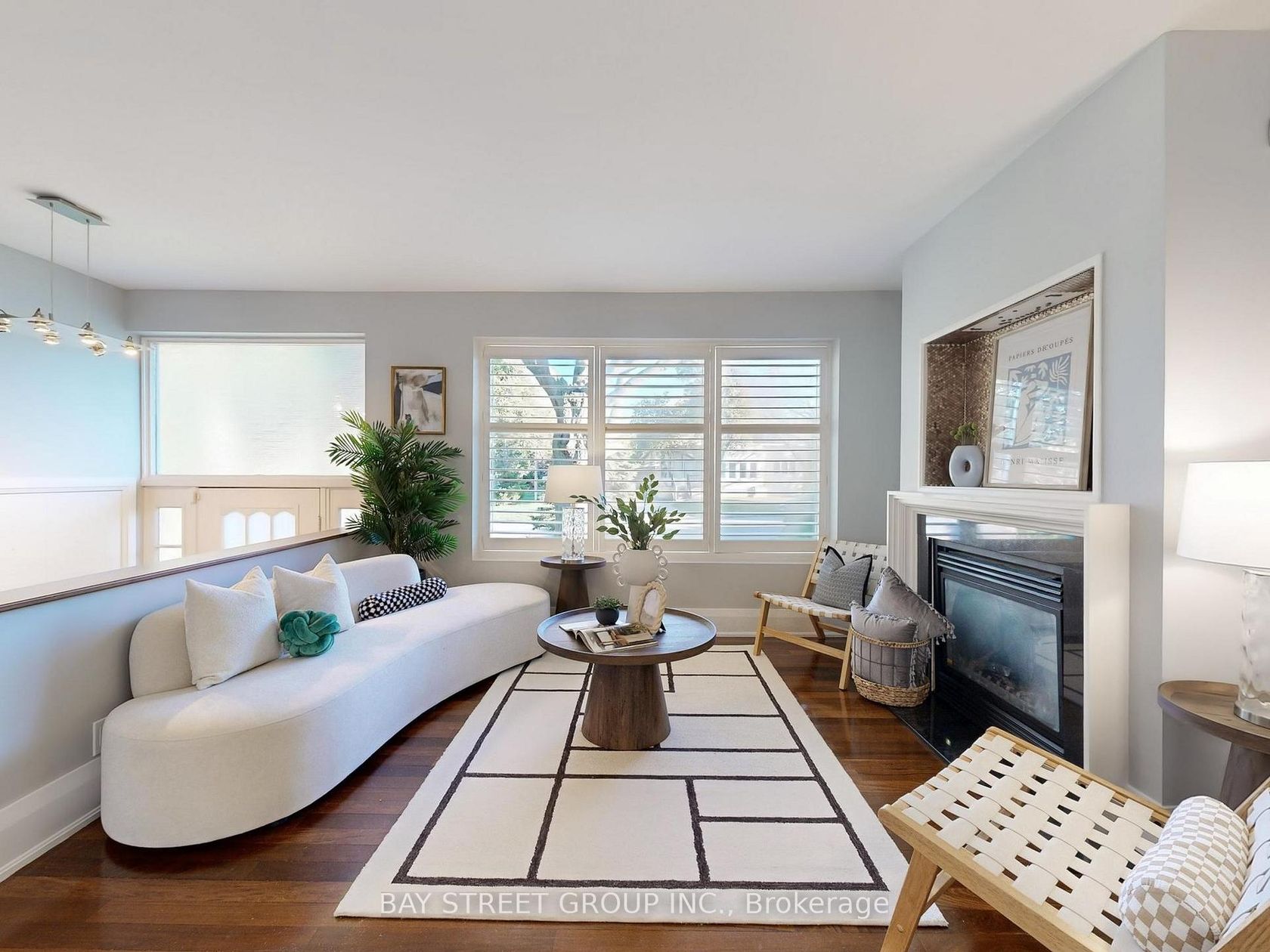 Photo 4 at 8 Overton Crescent, Don Mills, Toronto Photo 4 at 8 Overton Crescent, Don Mills, Toronto