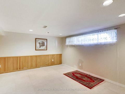 Photo 28 at 1 Kencliff Crescent, Bendale, Toronto