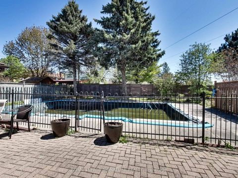 Photo 34 at 1 Kencliff Crescent, Bendale, Toronto