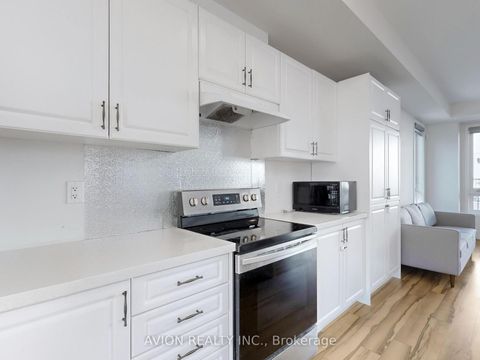 Photo 11 at 35 Thomas Armstrong Lane, Westbrook, Richmond Hill