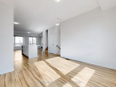 Photo 13 at 35 Thomas Armstrong Lane, Westbrook, Richmond Hill