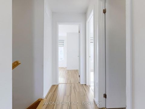 Photo 16 at 35 Thomas Armstrong Lane, Westbrook, Richmond Hill