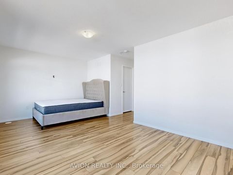 Photo 20 at 35 Thomas Armstrong Lane, Westbrook, Richmond Hill