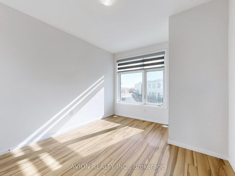 Photo 27 at 35 Thomas Armstrong Lane, Westbrook, Richmond Hill