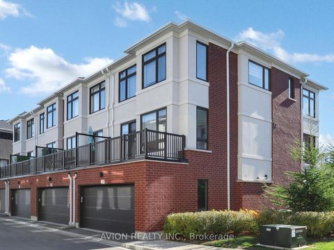 Photo 46 at 35 Thomas Armstrong Lane, Westbrook, Richmond Hill