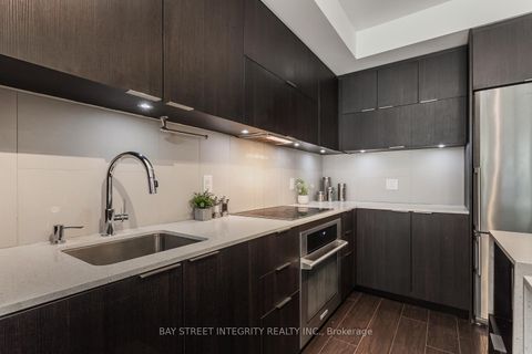 Photo 10 at 107 - 55 Regent Park Boulevard, Regent Park, Toronto