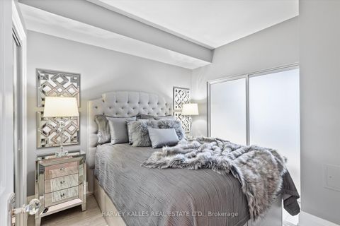 Photo 14 at 1205 - 1121 Bay Street, Bay Street Corridor, Toronto