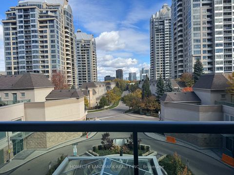 Photo 2 at # 405 - 17 Barberry Place, Bayview Village, Toronto