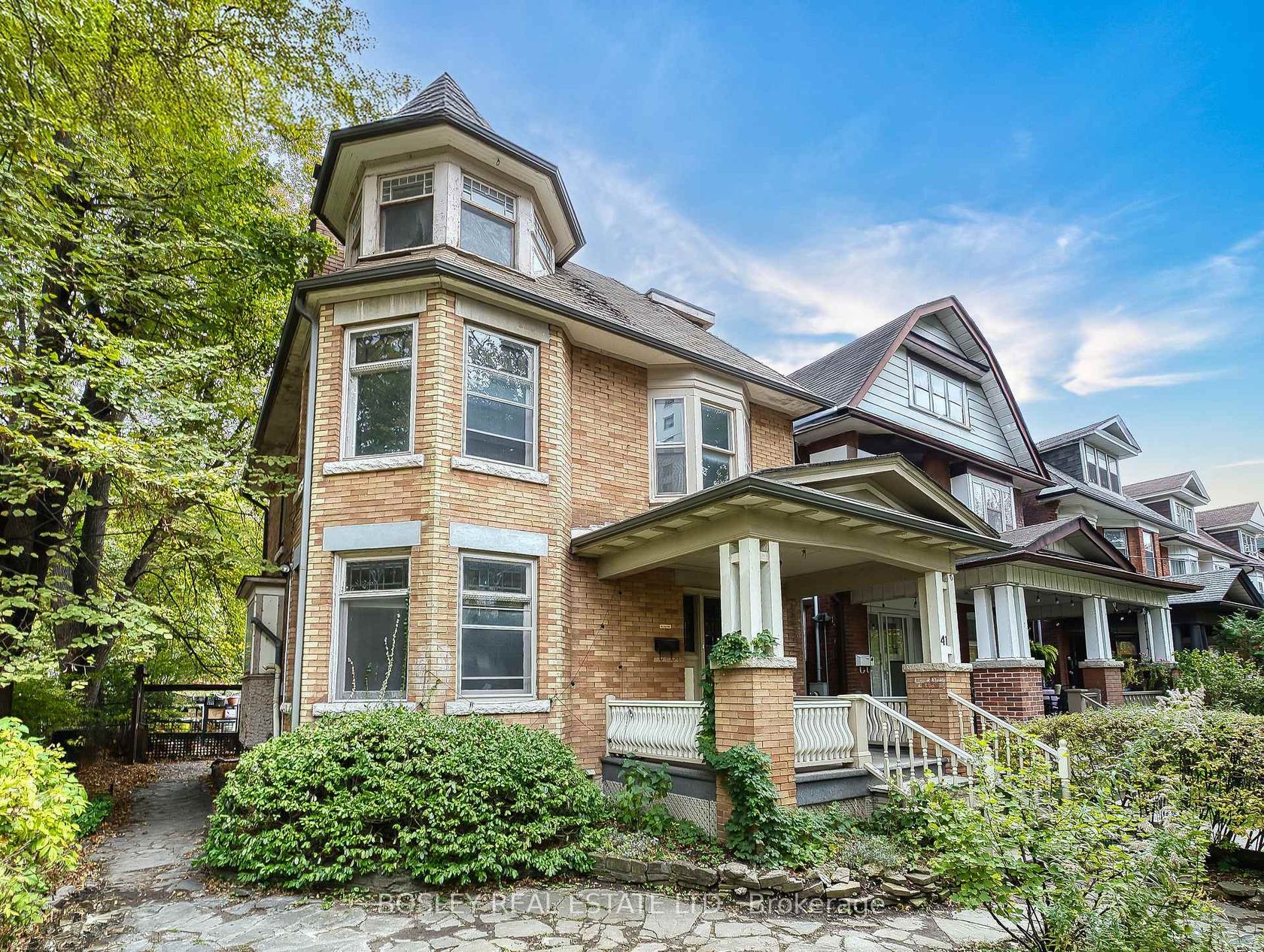 41 Tyndall Avenue, South Parkdale, Toronto photo 2