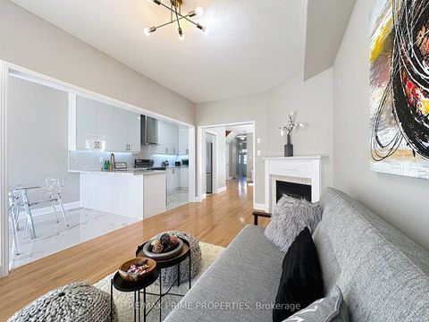 Photo 6 at 117 Big Hill Crescent, Patterson, Vaughan