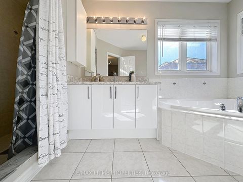 Photo 16 at 117 Big Hill Crescent, Patterson, Vaughan