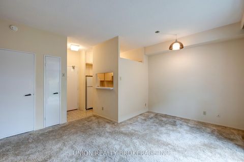 Photo 6 at 5-104 - 50 Old Kingston Road, West Hill, Toronto