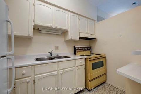 Photo 8 at 5-104 - 50 Old Kingston Road, West Hill, Toronto