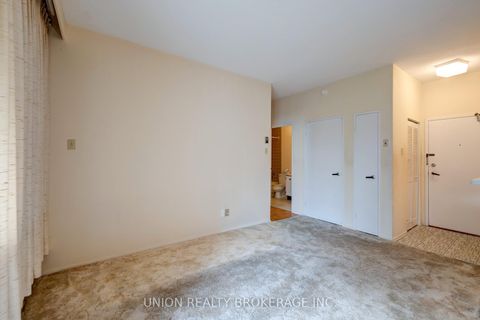 Photo 9 at 5-104 - 50 Old Kingston Road, West Hill, Toronto