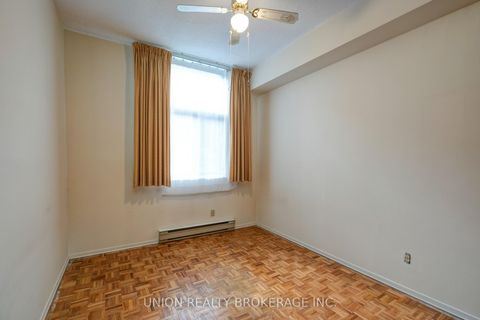 Photo 11 at 5-104 - 50 Old Kingston Road, West Hill, Toronto