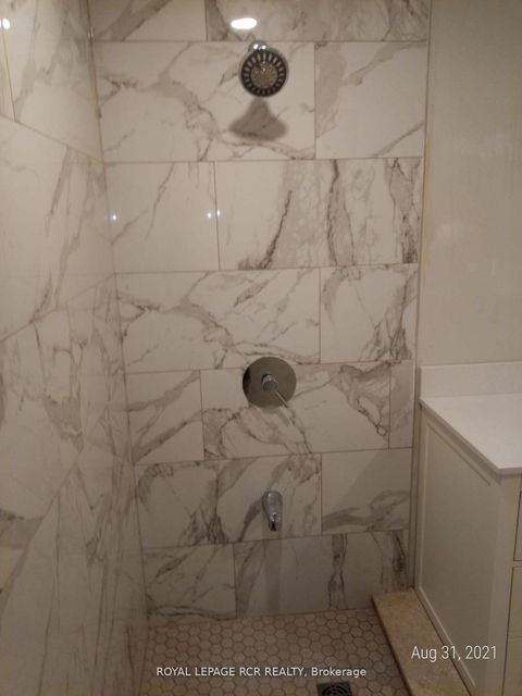 Photo 7 at 15 McDonald Drive, Aurora Heights, Aurora