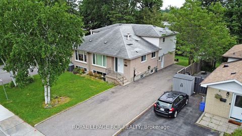 Photo 35 at 15 McDonald Drive, Aurora Heights, Aurora