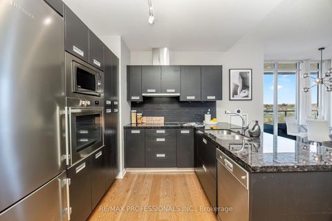 Photo 6 at 911 - 88 Park Lawn Road, Mimico, Toronto