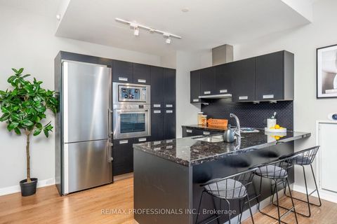 Photo 7 at 911 - 88 Park Lawn Road, Mimico, Toronto