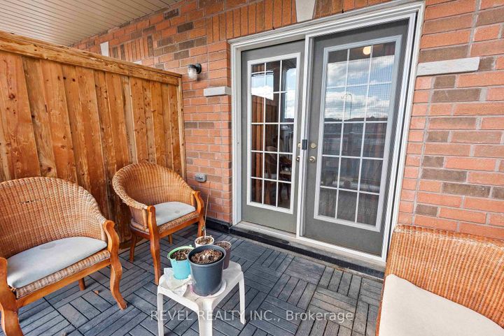 Photo 15 at 1516 Shepway Mews, Duffin Heights, Pickering