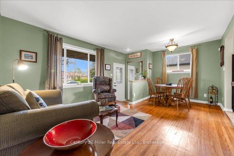 Photo 4 at 1504 Bridge Road, WO West, Oakville