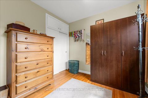 Photo 13 at 1504 Bridge Road, WO West, Oakville