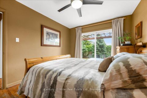 Photo 15 at 1504 Bridge Road, WO West, Oakville