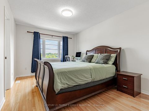 Photo 18 at 5 - 27 West Dean Park Drive, West Deane, Toronto