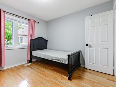 Photo 21 at 5 - 27 West Dean Park Drive, West Deane, Toronto