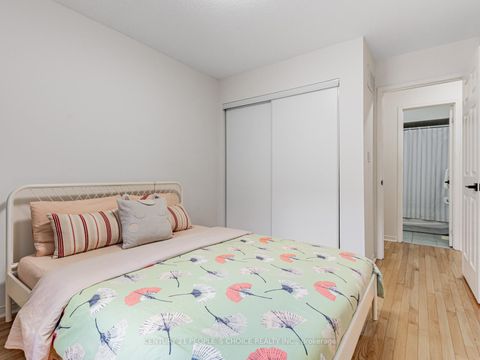 Photo 24 at 5 - 27 West Dean Park Drive, West Deane, Toronto