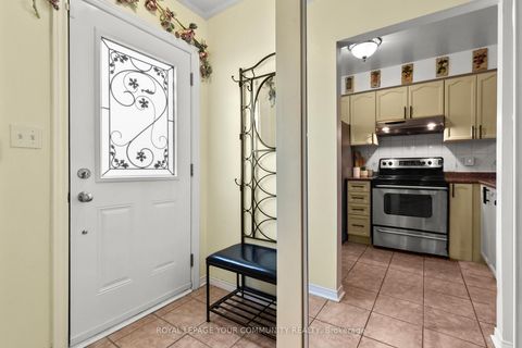 Photo 3 at 11 - 210 Manitoba Street, Mimico, Toronto