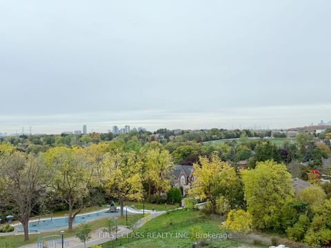 Photo 5 at 709 - 8888 Yonge Street, South Richvale, Richmond Hill Photo 5 at 709 - 8888 Yonge Street, South Richvale, Richmond Hill